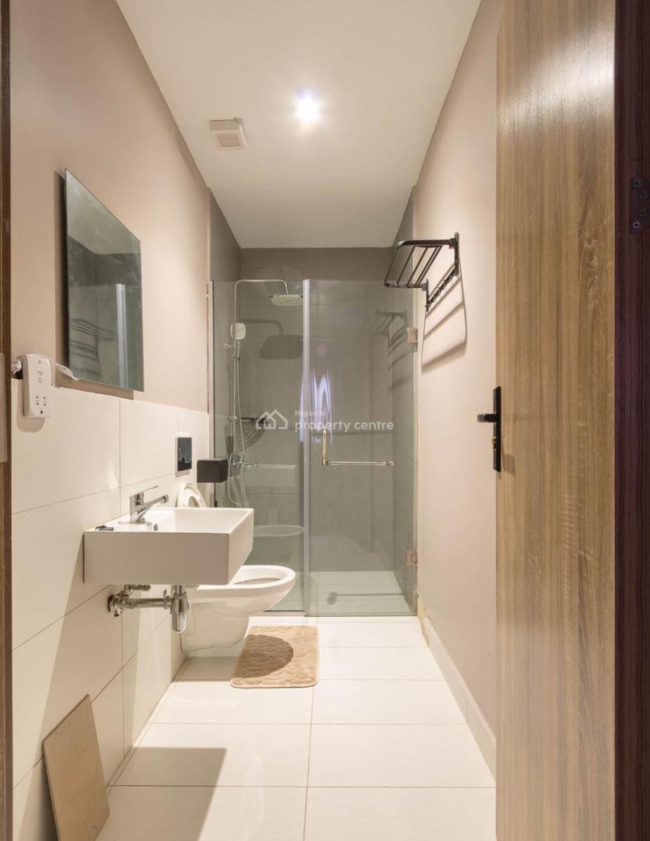 Luxury 1 Bedroom Apartment, Edgewater Estate, Lekki, Lagos, Flat / Apartment Short Let
