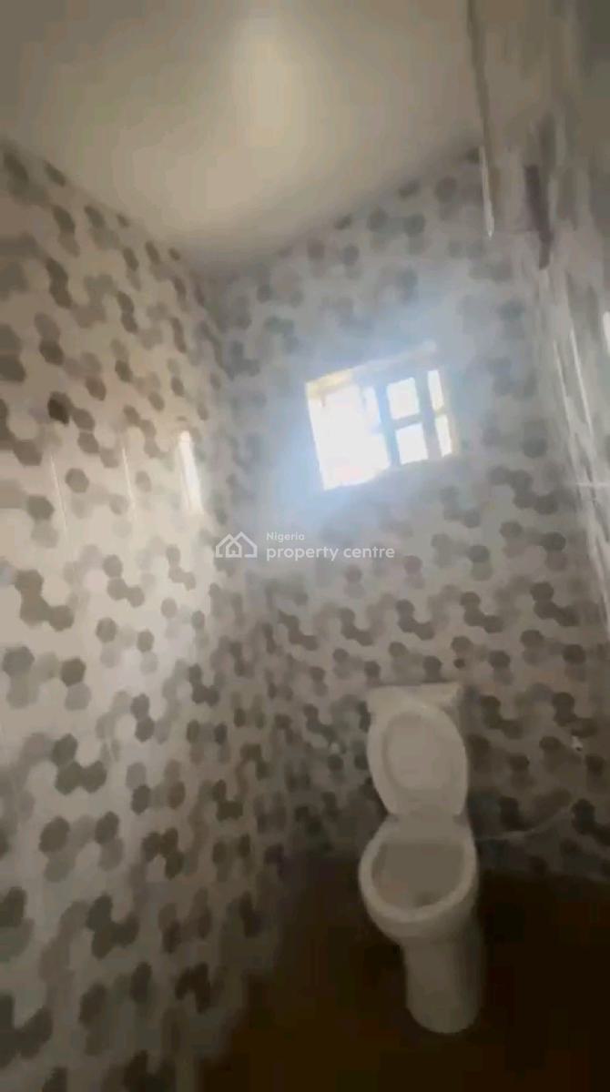 a Neatly Used and Standard 2 Bedroom Apartment, Upstairs, Off Ajayi Street, Onike, Yaba, Lagos, Flat / Apartment for Sale