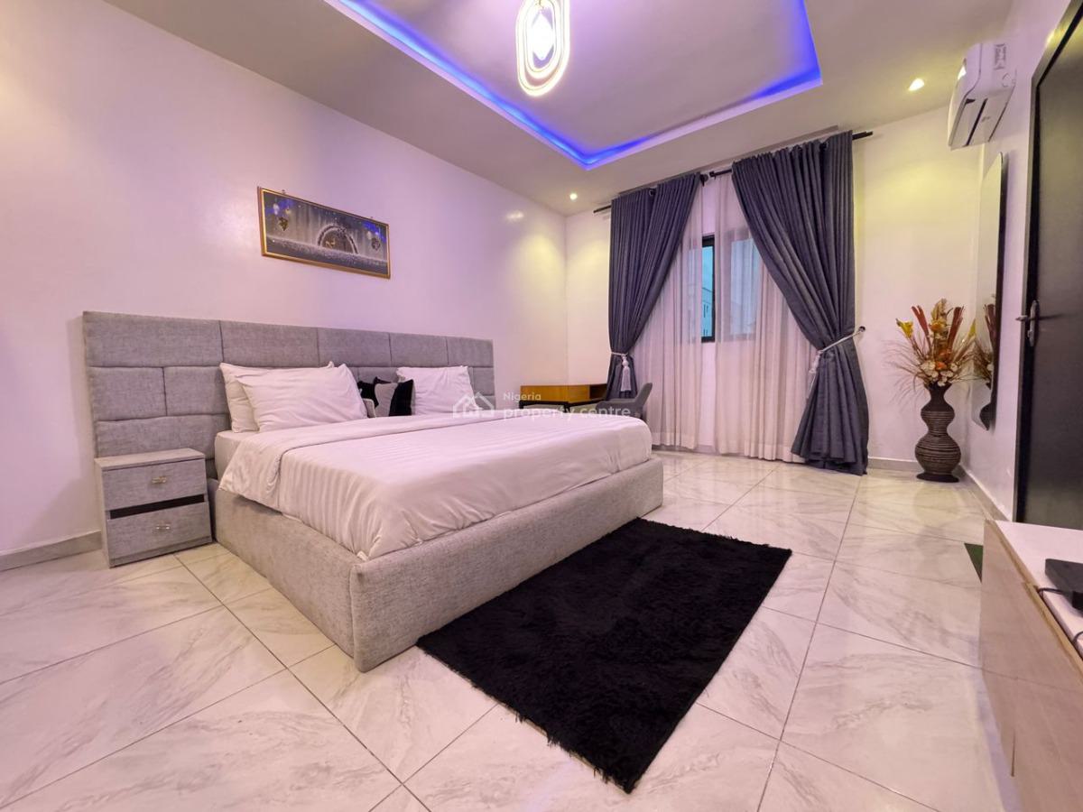 Luxury 2 Bedroom Apartment, Lekki Phase 1, Lekki, Lagos, Flat / Apartment Short Let