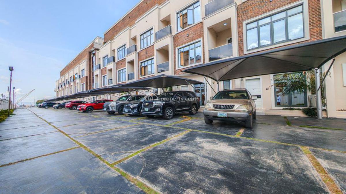 Luxury 4 Bedroom Apartment, Lekki Phase 1, Lekki, Lagos, Flat / Apartment Short Let