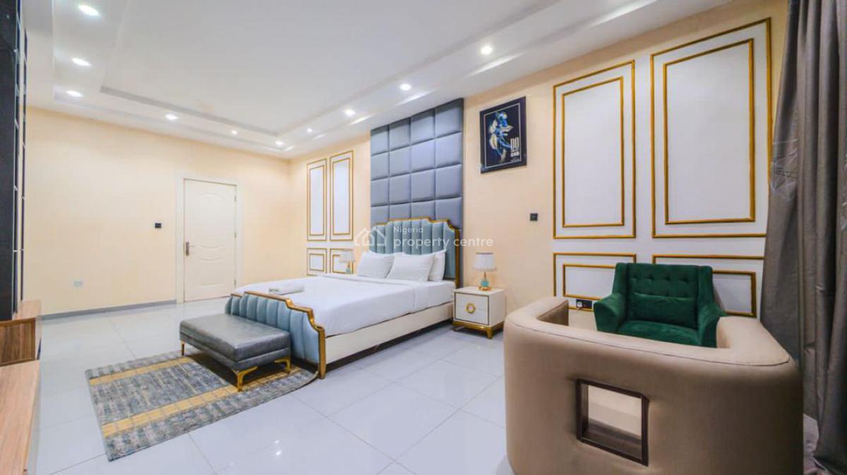 Luxury 4 Bedroom Apartment, Lekki Phase 1, Lekki, Lagos, Flat / Apartment Short Let