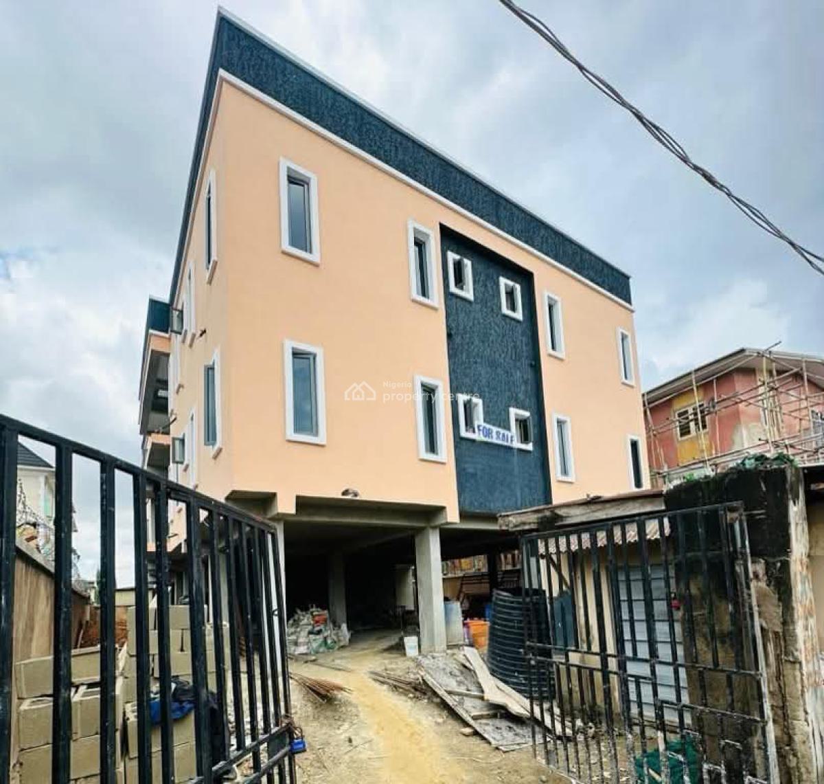 Beautifully Built 3 Bedroom Apartment, Gbagada, Lagos, Flat / Apartment for Sale