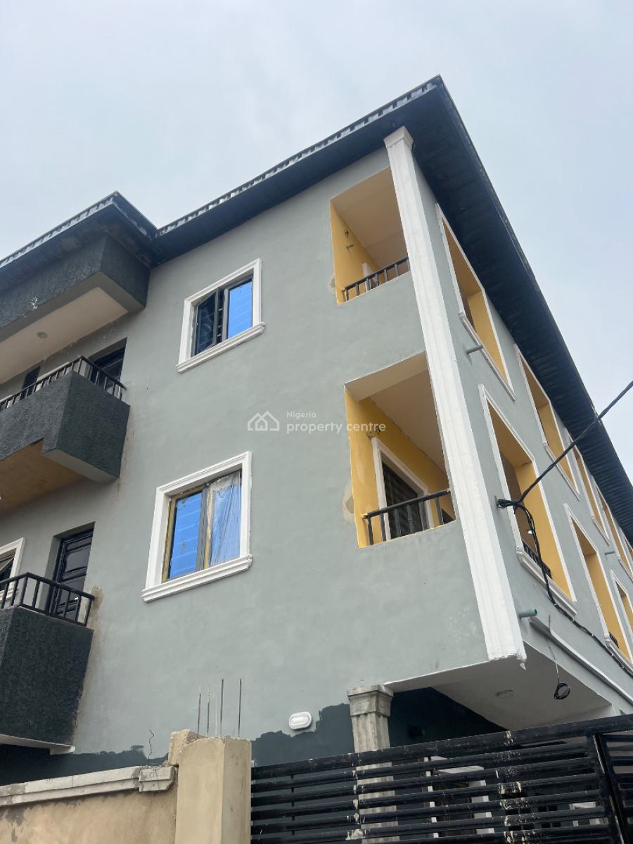 Nicely Built Miniflat, Ladilak, Shomolu, Lagos, Mini Flat (room and Parlour) for Rent