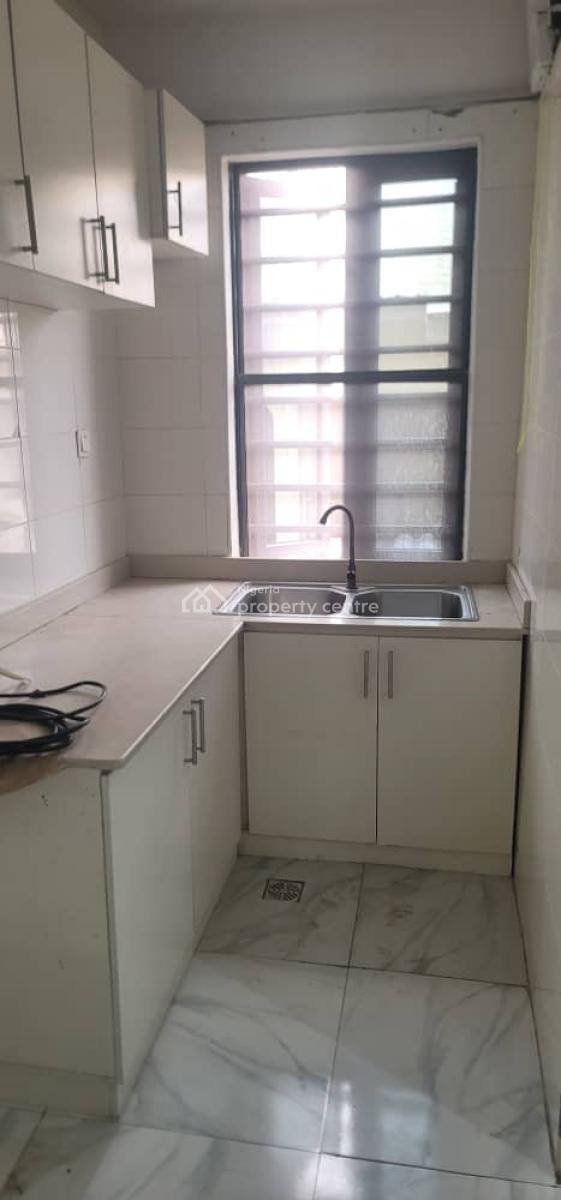2 Bedroom Flat Fully Service, Ologolo, Lekki, Lagos, Flat / Apartment for Rent