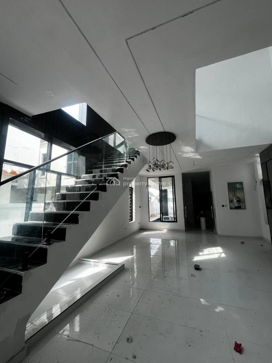 5 Bedroom Detached House with Bq, Second Toll Gate, Lekki Phase 2, Lekki, Lagos, Detached Duplex for Sale