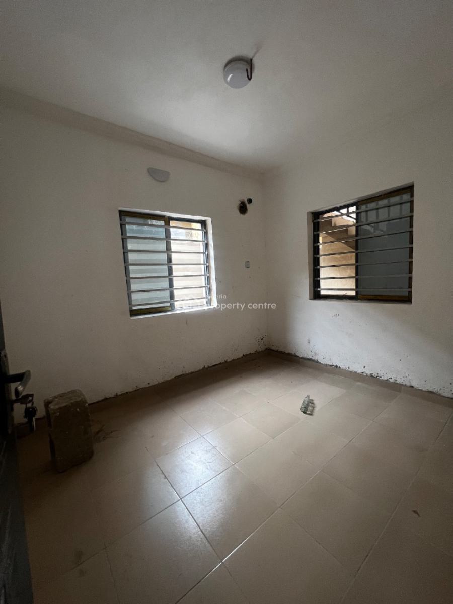 1 Bedroom Apartment, Ladilak, Shomolu, Pedro, Gbagada, Lagos, Mini Flat (room and Parlour) for Sale