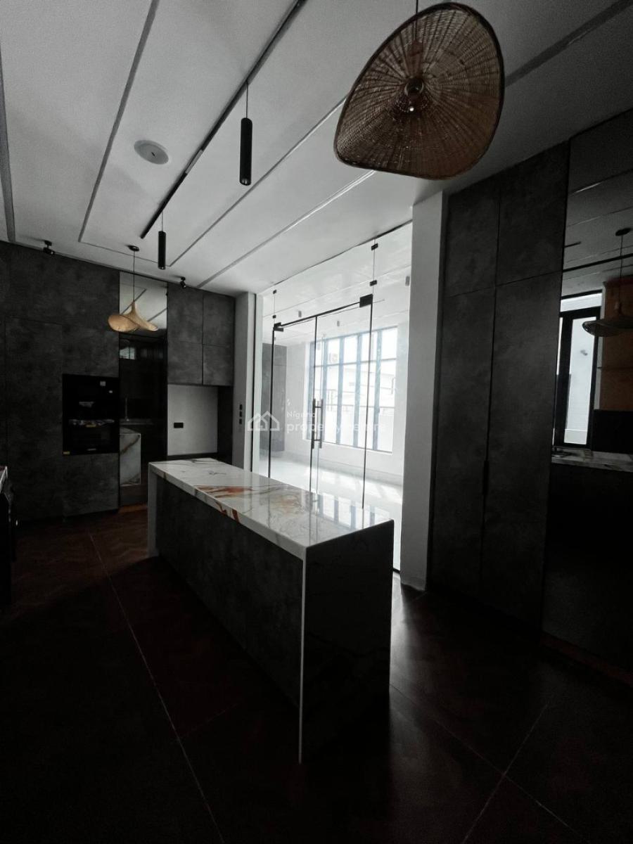 5 Bedroom Detached House with Bq, Second Tollgate, Lekki Phase 2, Lekki, Lagos, Detached Duplex for Sale