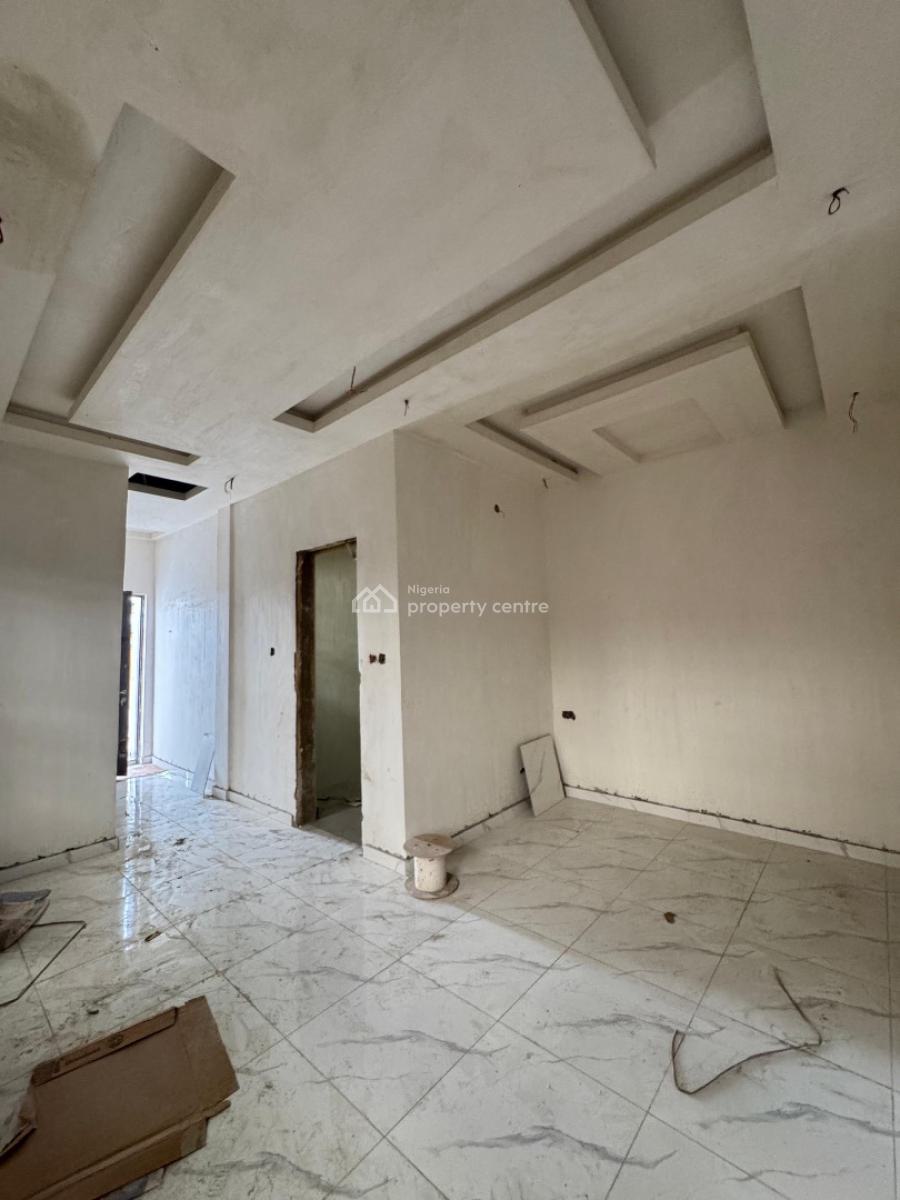 Well Built 4 Bedroom Semi Detached Duplex in Serene Environment, Yaba, Lagos, Semi-detached Duplex for Sale