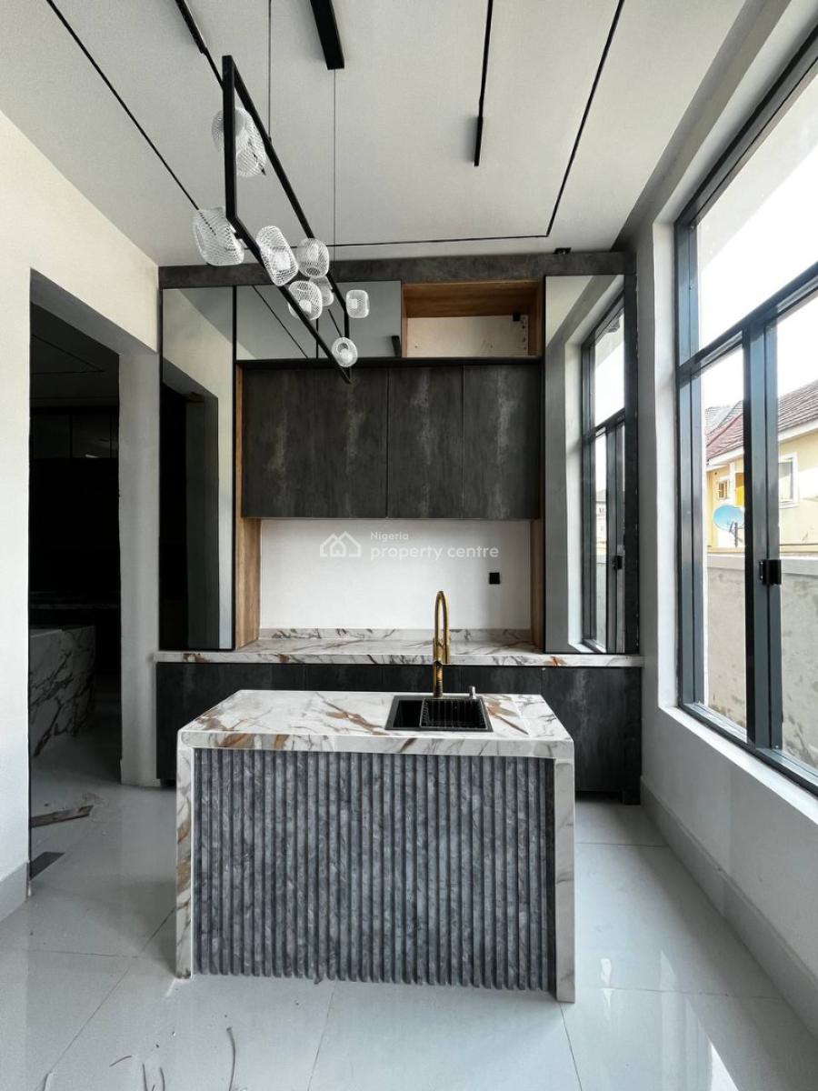 5 Bedroom Detached House with Bq, Second Tollgate, Lekki Phase 1, Lekki, Lagos, Detached Duplex for Sale