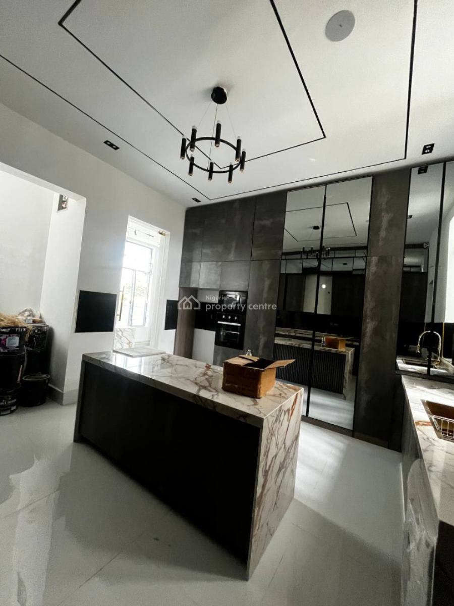 5 Bedroom Detached House with Bq, Second Tollgate, Lekki Phase 1, Lekki, Lagos, Detached Duplex for Sale