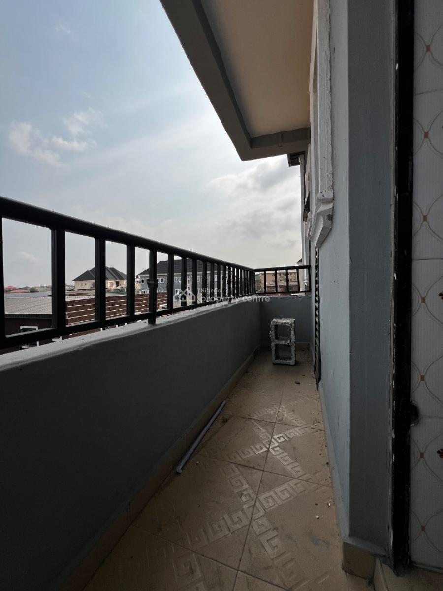 Studio Apartment, Ladilak, Pedro, Gbagada, Lagos, Self Contain (single Rooms) for Sale