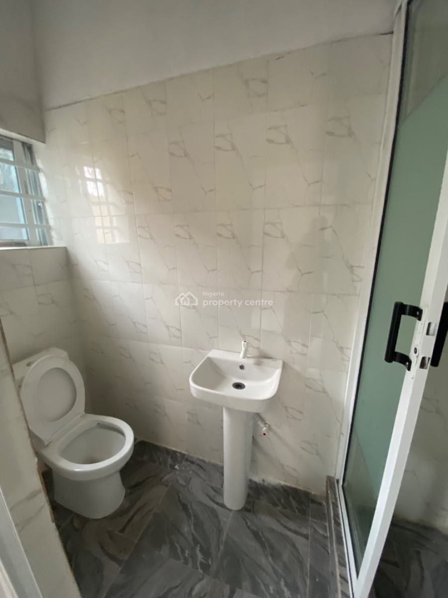 Luxury 2 Bedroom Apartment (only 4 in a Compound), Agunbiade Axis, Ogombo, Ajah, Lagos, Flat / Apartment for Rent