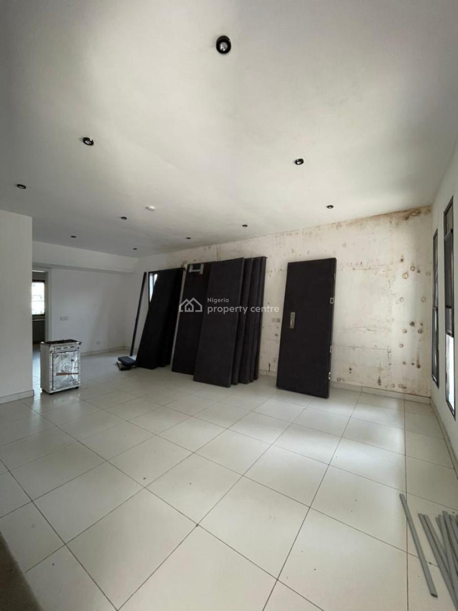 4 Bedroom Maisonette with a Bq, Ologolo, Lekki, Lagos, Terraced Duplex for Rent