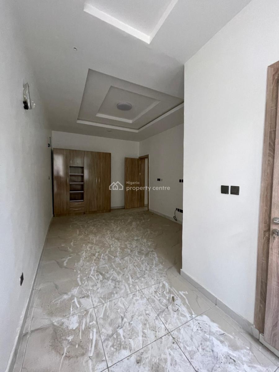 Spacious 1 Bedroom Apartment, Ologolo, Lekki, Lagos, Mini Flat (room and Parlour) for Sale