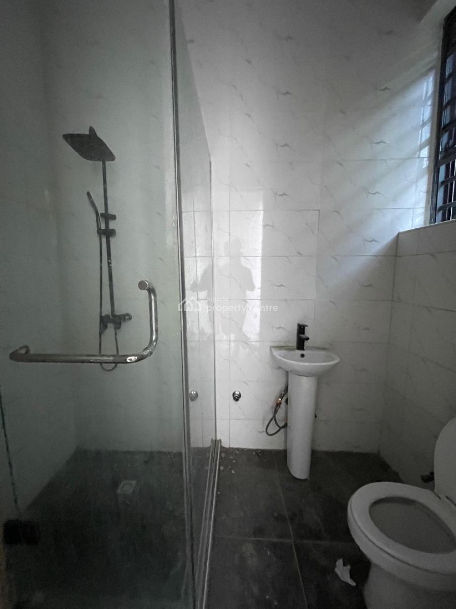 Spacious 1 Bedroom Apartment, Ologolo, Lekki, Lagos, Mini Flat (room and Parlour) for Sale