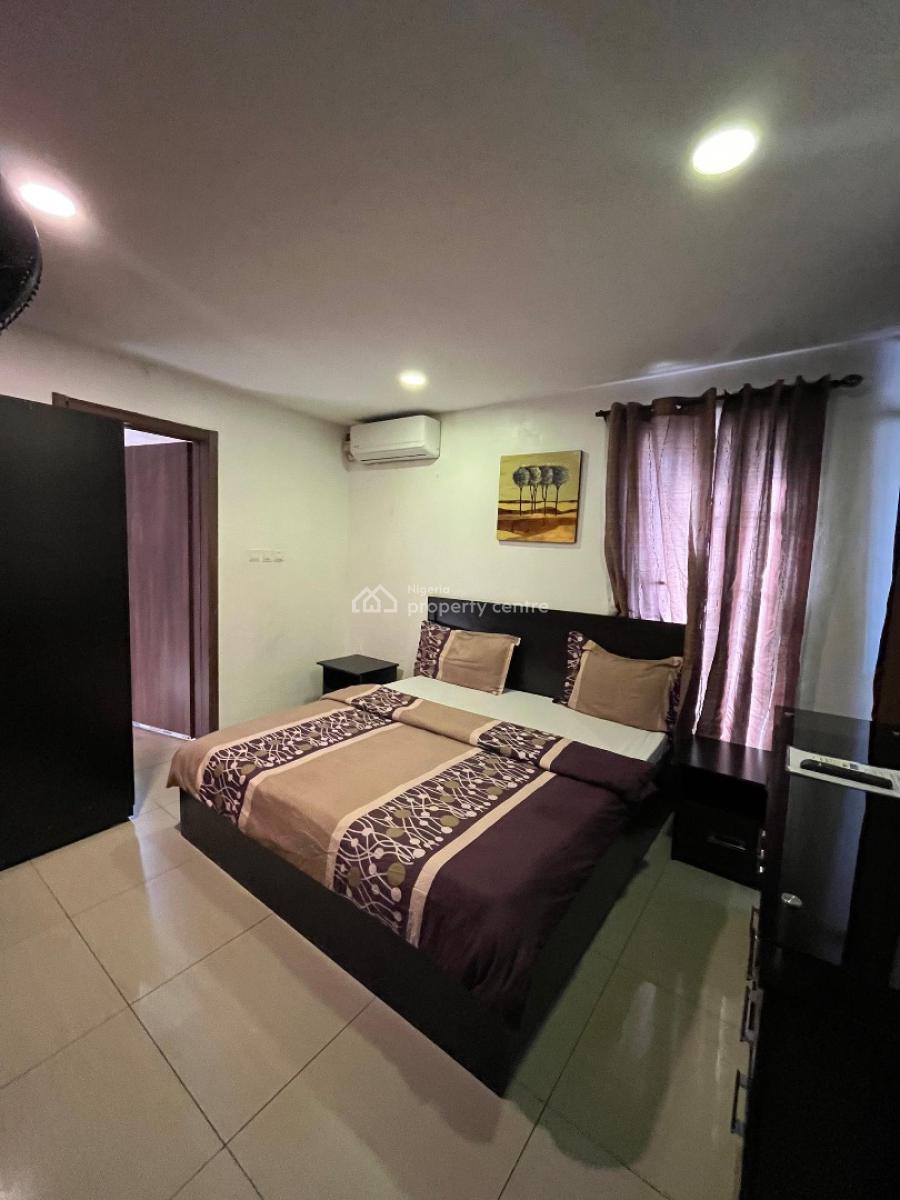 Luxury 2 Bedrooms Apartments with Pool and Other Great Amenities, Off Oba Akinjobi Street, Ikeja Gra, Ikeja, Lagos, Flat / Apartment Short Let