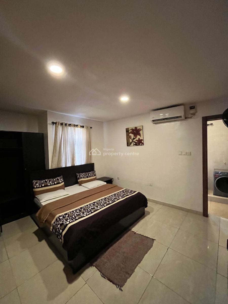 Luxury 2 Bedrooms Apartments with Pool and Other Great Amenities, Off Oba Akinjobi Street, Ikeja Gra, Ikeja, Lagos, Flat / Apartment Short Let