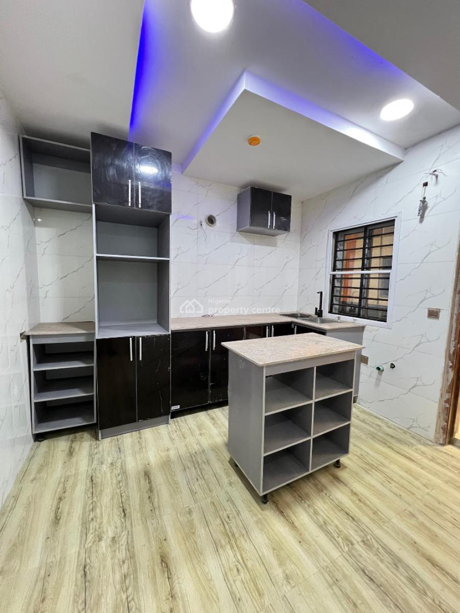 Brand New 2 Bedroom Flat with, Pool & Gym, Freedom Way, Lekki Phase 1, Lekki, Lagos, Flat / Apartment for Sale