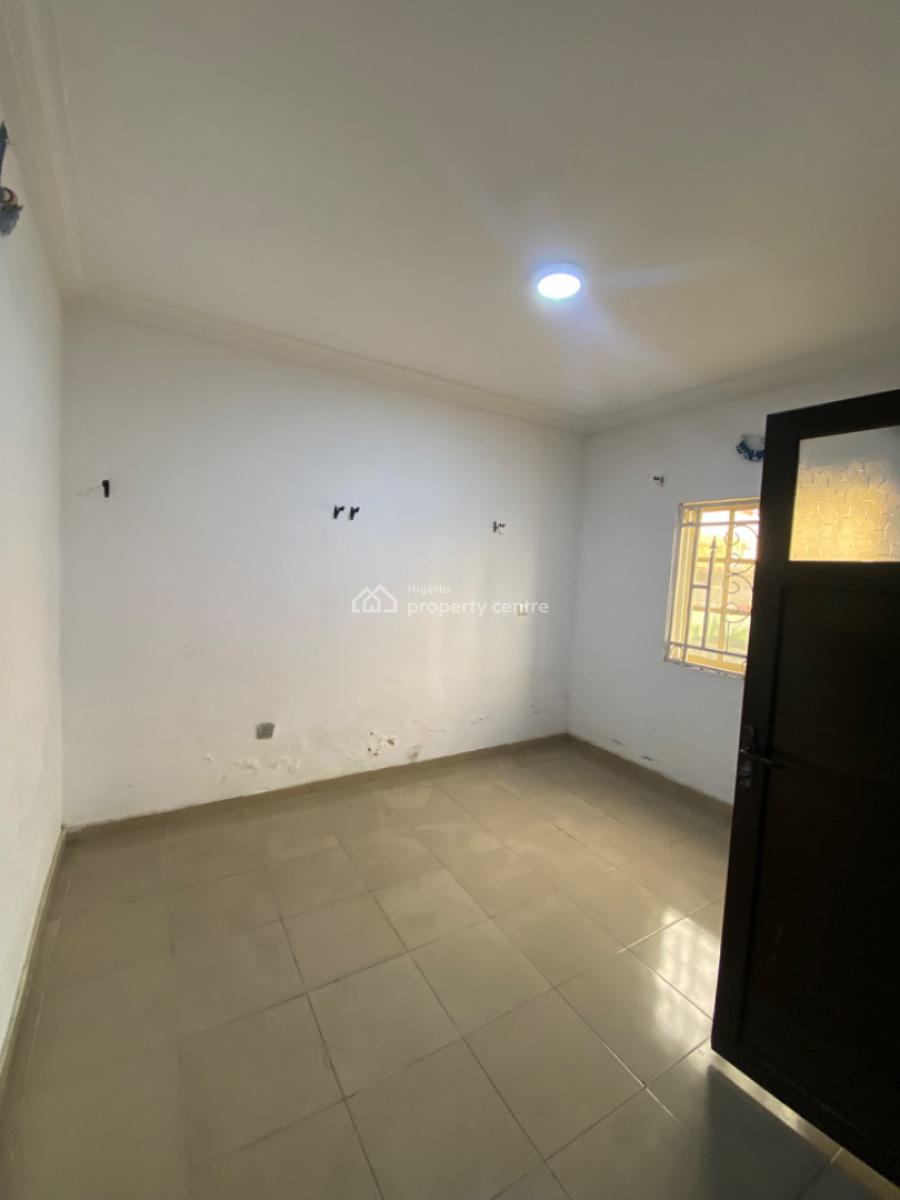 Spacious 2 Bedroom Flat, Ajaxbell, Ogombo, Ajah, Lagos, Flat / Apartment for Rent