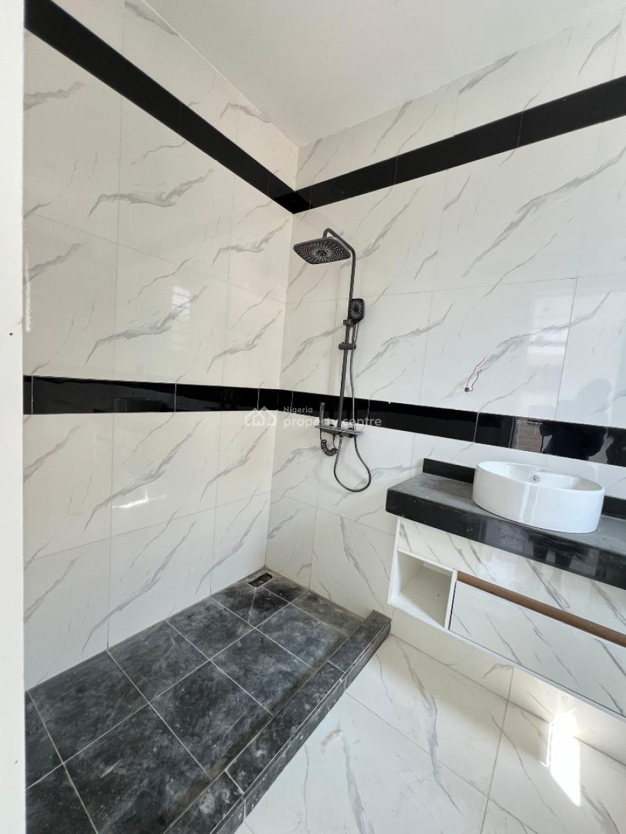 Well Finished 2 Bedroom Apartment with Pool & Elevator, Freedom Way, Lekki Phase 1, Lekki, Lagos, Flat / Apartment for Sale