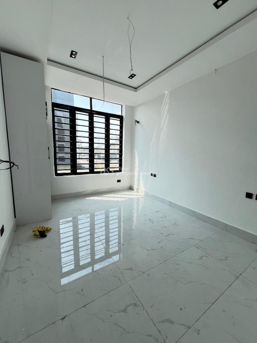 Well Finished 2 Bedroom Apartment with Pool & Elevator, Freedom Way, Lekki Phase 1, Lekki, Lagos, Flat / Apartment for Sale