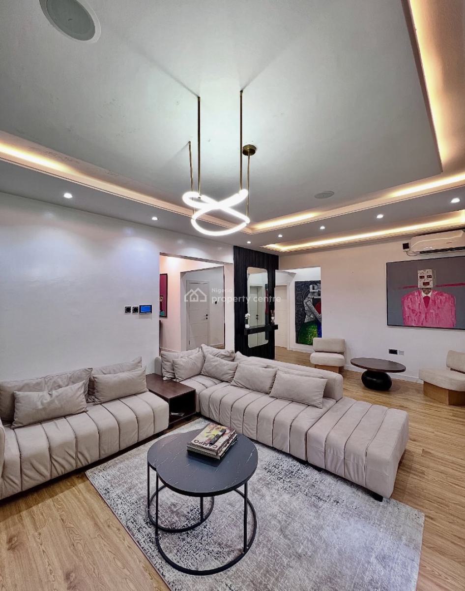 Fully Serviced 3 Bedroom Apartment with Bq, Lekki Phase 1, Lekki, Lagos, Block of Flats for Sale