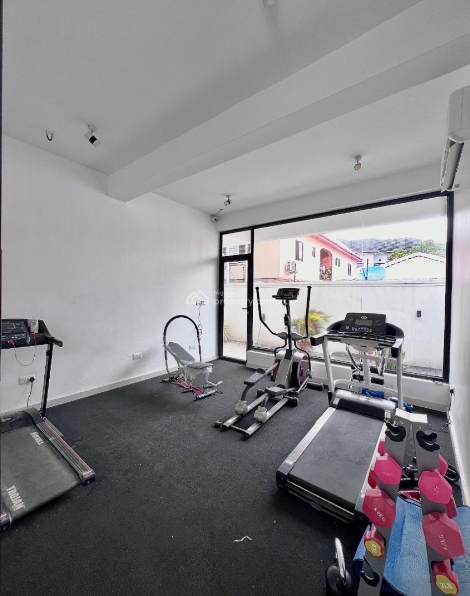 Fully Serviced 3 Bedroom Apartment with Bq, Lekki Phase 1, Lekki, Lagos, Block of Flats for Sale