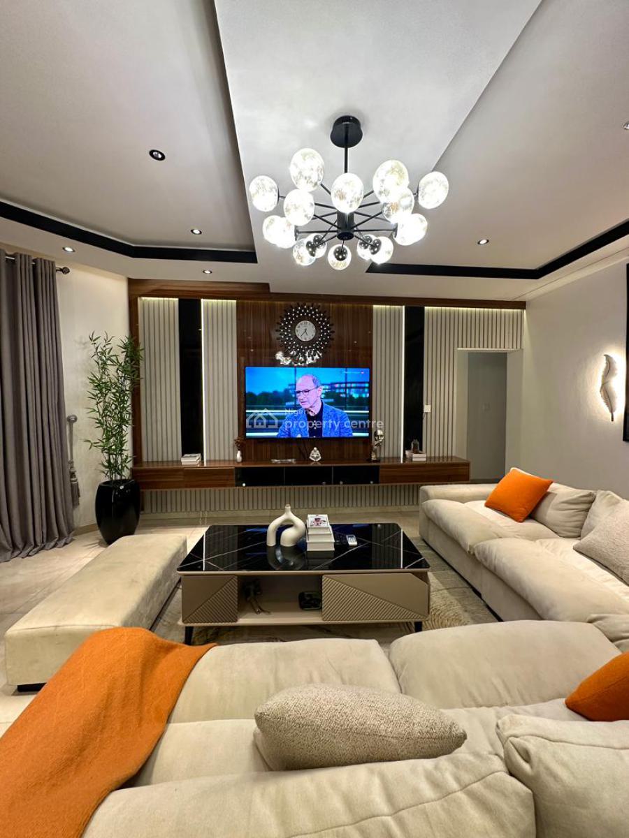 Luxury 2 Bedroom Apartment, Freedom Way, Lekki Phase 1, Lekki, Lagos, Flat / Apartment Short Let