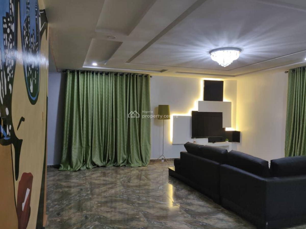 Unfurnished 3 Edroom Flat No Bq, Adeniyi Cooker St Dideolu Estate, Victoria Island (vi), Lagos, Flat / Apartment for Rent