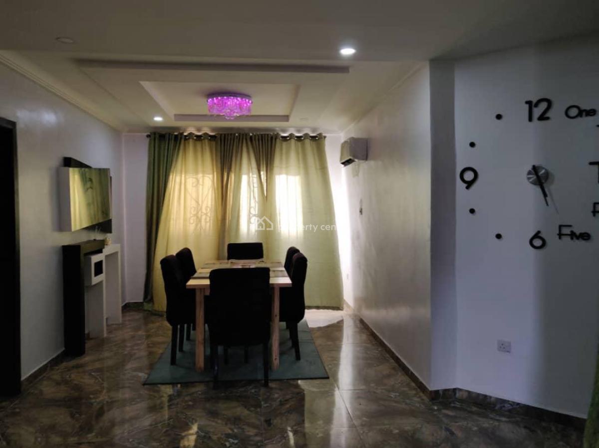Unfurnished 3 Edroom Flat No Bq, Adeniyi Cooker St Dideolu Estate, Victoria Island (vi), Lagos, Flat / Apartment for Rent