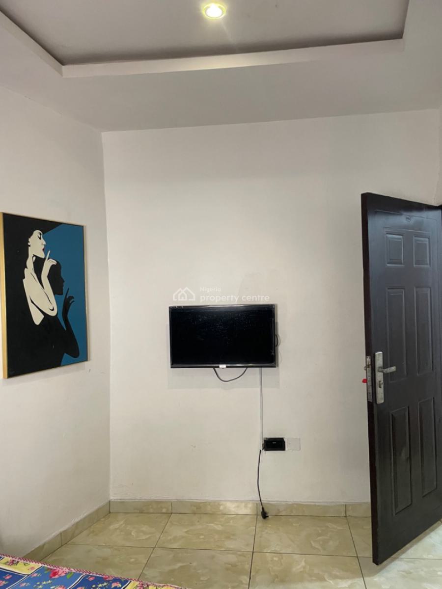 Exclusive Furnished 2 Bedroom Apartment, Millennium Estate, Gbagada, Lagos, Flat / Apartment for Rent