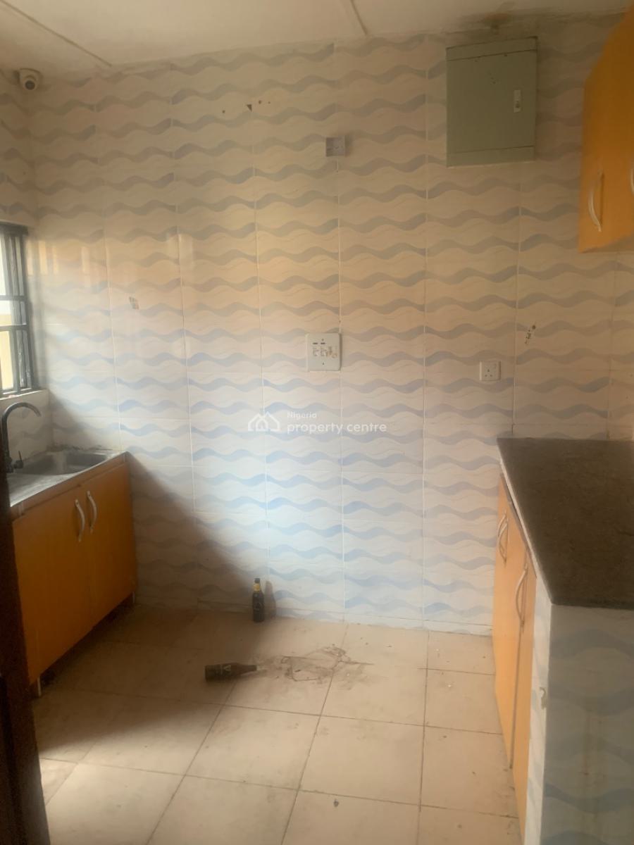 Standard 2 Bedroom Flat, Greenville, Badore, Ajah, Lagos, Flat / Apartment for Rent