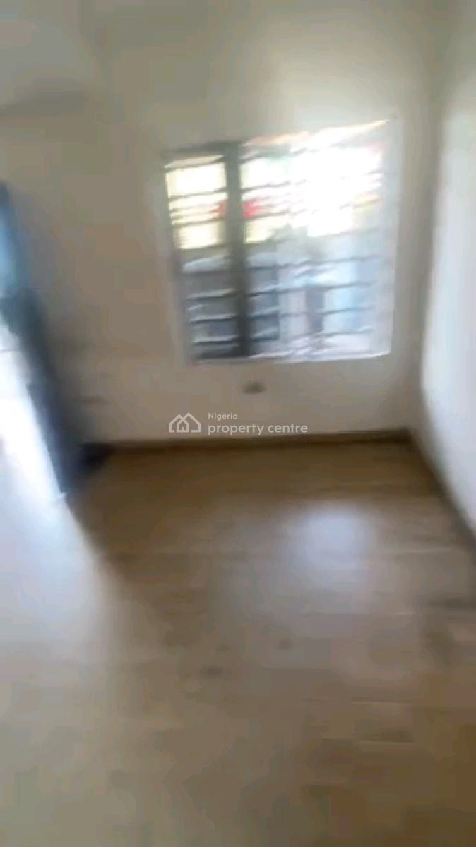 Standard 3 Bedroom Ground Floor with Personal Prepaid, Off Herbert Macauley Way, Alagomeji, Yaba, Lagos, Flat / Apartment for Rent