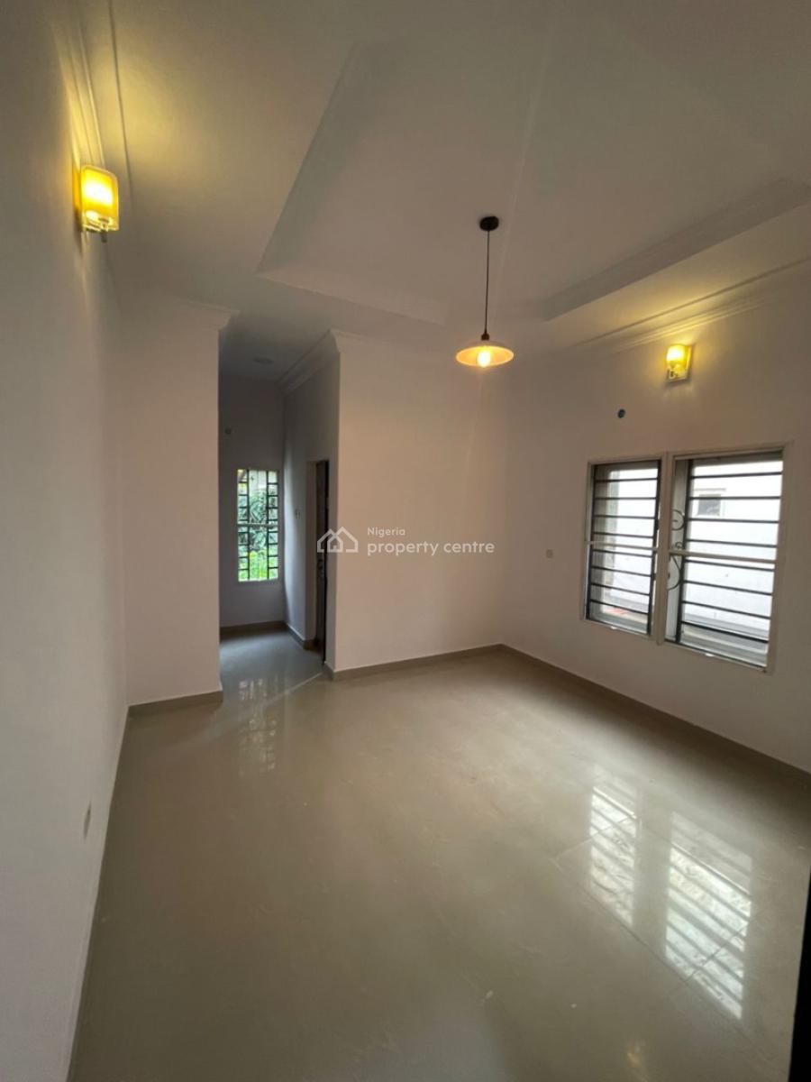 Owner Is Now Accepting #9m Against #10m  Standard 4bedroom, Ologolo, Lekki, Lagos, Semi-detached Duplex for Rent