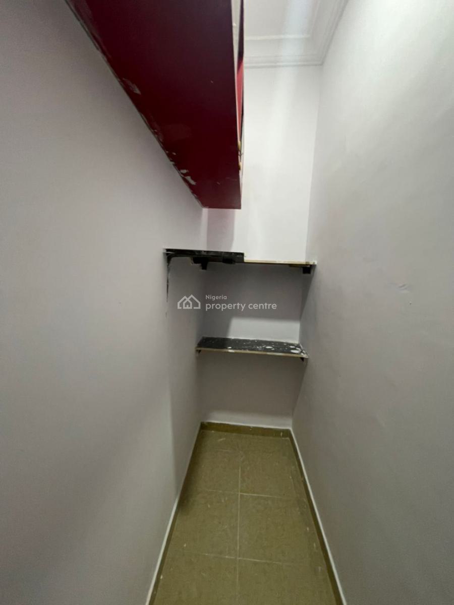 Owner Is Now Accepting #9m Against #10m  Standard 4bedroom, Ologolo, Lekki, Lagos, Semi-detached Duplex for Rent