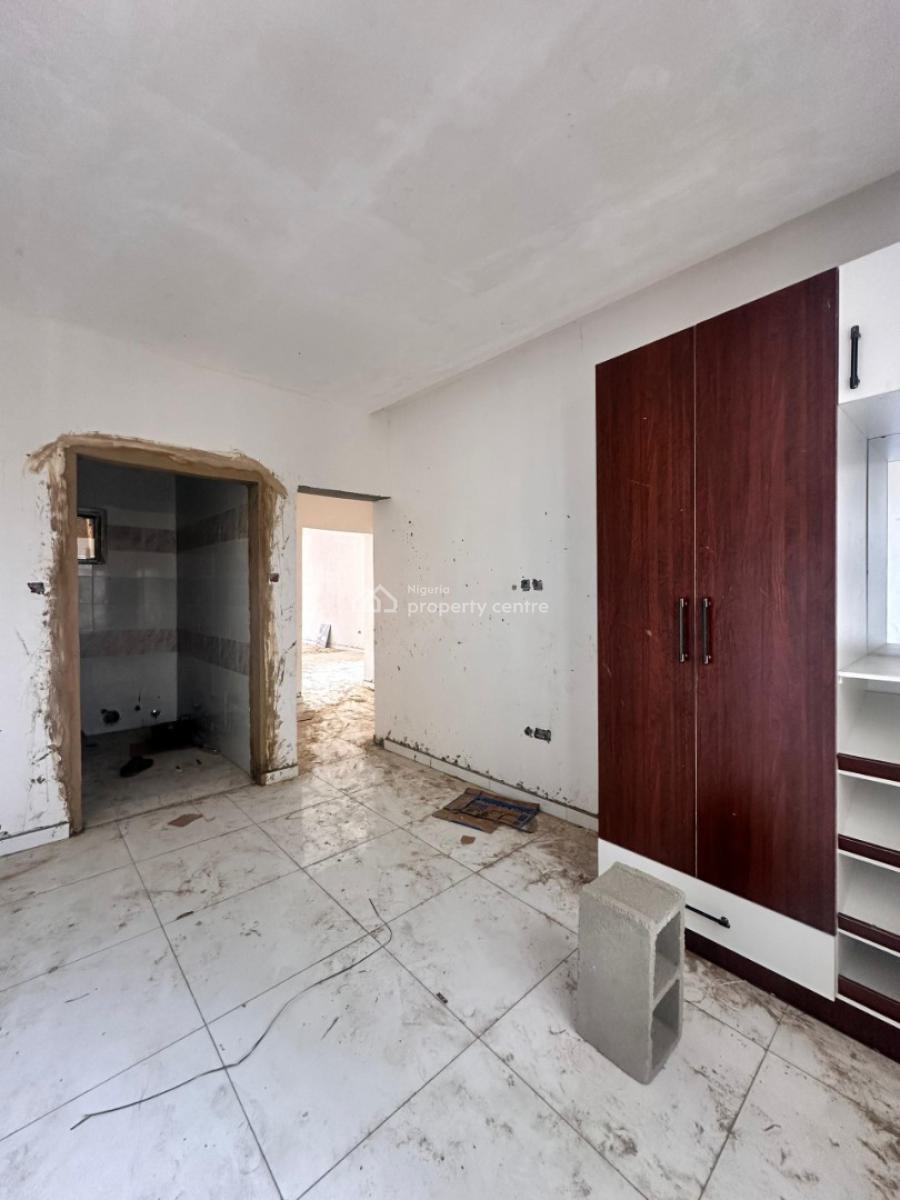 Brand New 2bedroom Apartments, Orchid Road, Lekki, Lagos, Block of Flats for Sale