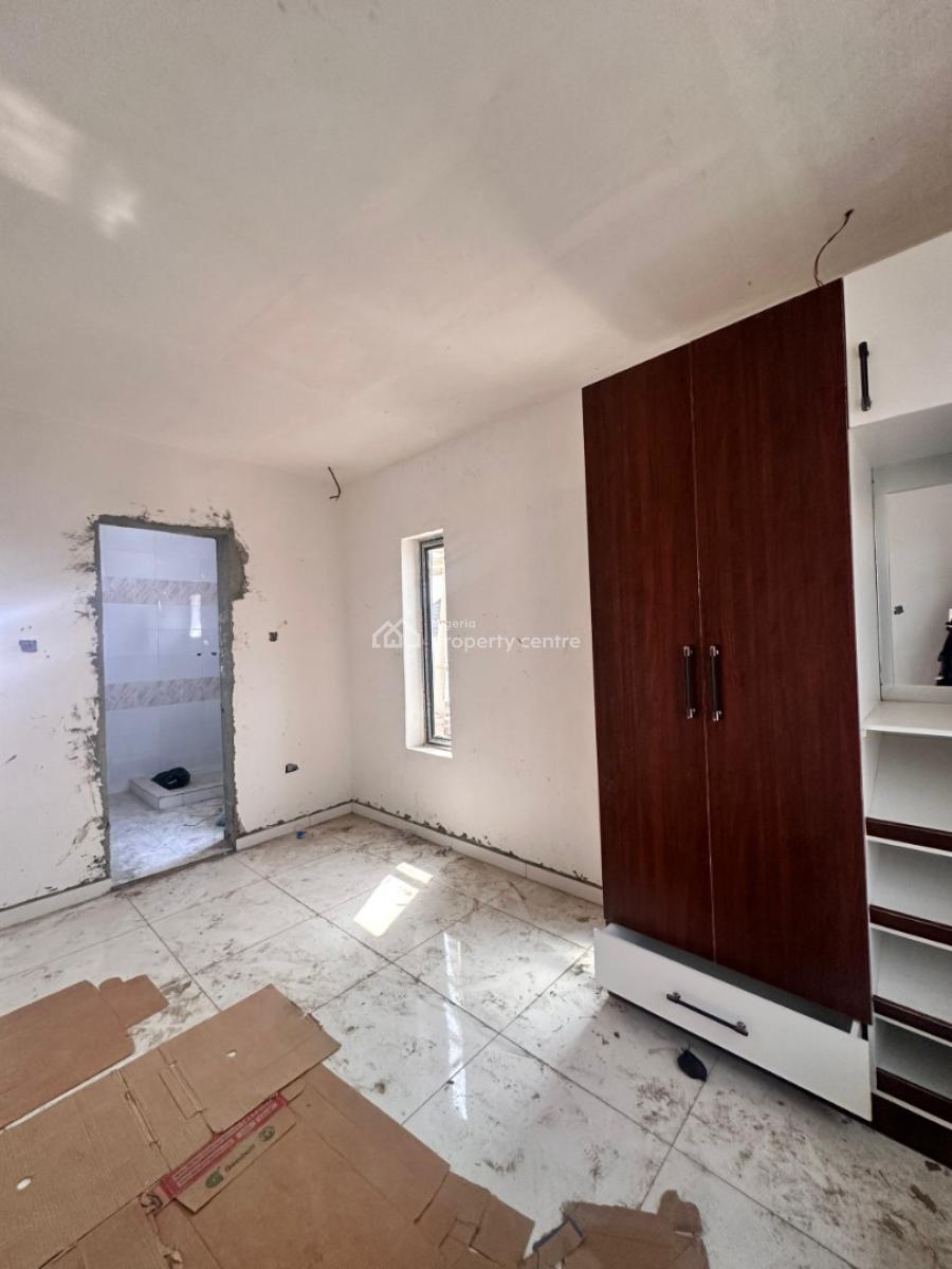 Brand New 2bedroom Apartments, Orchid Road, Lekki, Lagos, Block of Flats for Sale