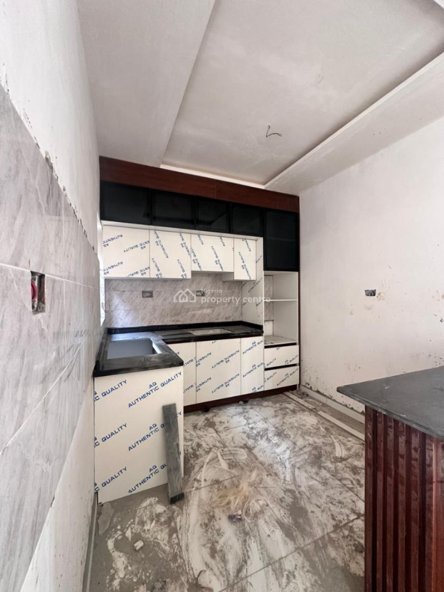 Brand New 2bedroom Apartments, Orchid Road, Lekki, Lagos, Block of Flats for Sale