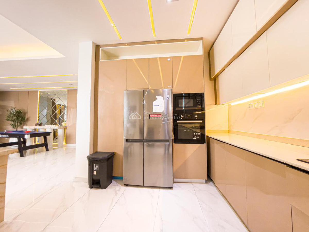 Brand New Luxury 2 Bedroom Penthouse with Pool, Lekki Phase 1, Lekki, Lagos, Flat / Apartment Short Let