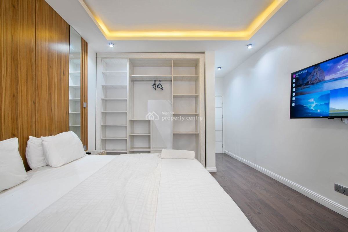 Luxury 3 Bedroom Apartment, Lekki Phase 1, Lekki, Lagos, Flat / Apartment Short Let