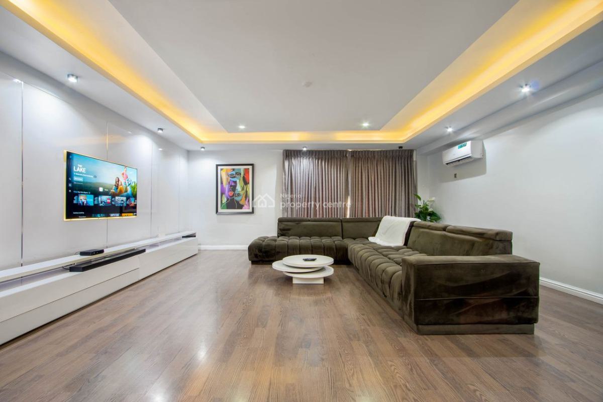 Luxury 3 Bedroom Apartment, Lekki Phase 1, Lekki, Lagos, Flat / Apartment Short Let