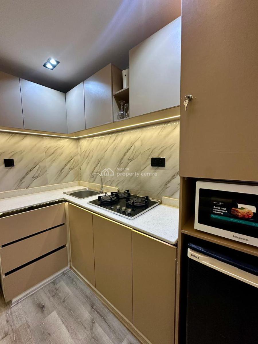 a Luxurious One Bedroom Apartment, Lekki, Lagos, Flat / Apartment Short Let