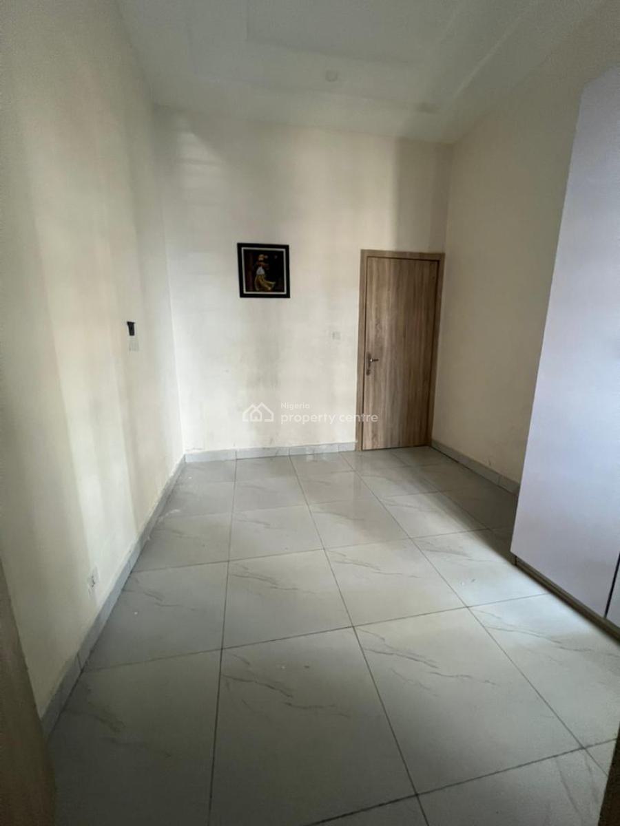 Spacious 4 Bedroom Terraced Duplex with Inverter, Curtains, & Oven, Emcel Gardens Estate, Orchid, Lekki, Lagos, Terraced Duplex for Rent