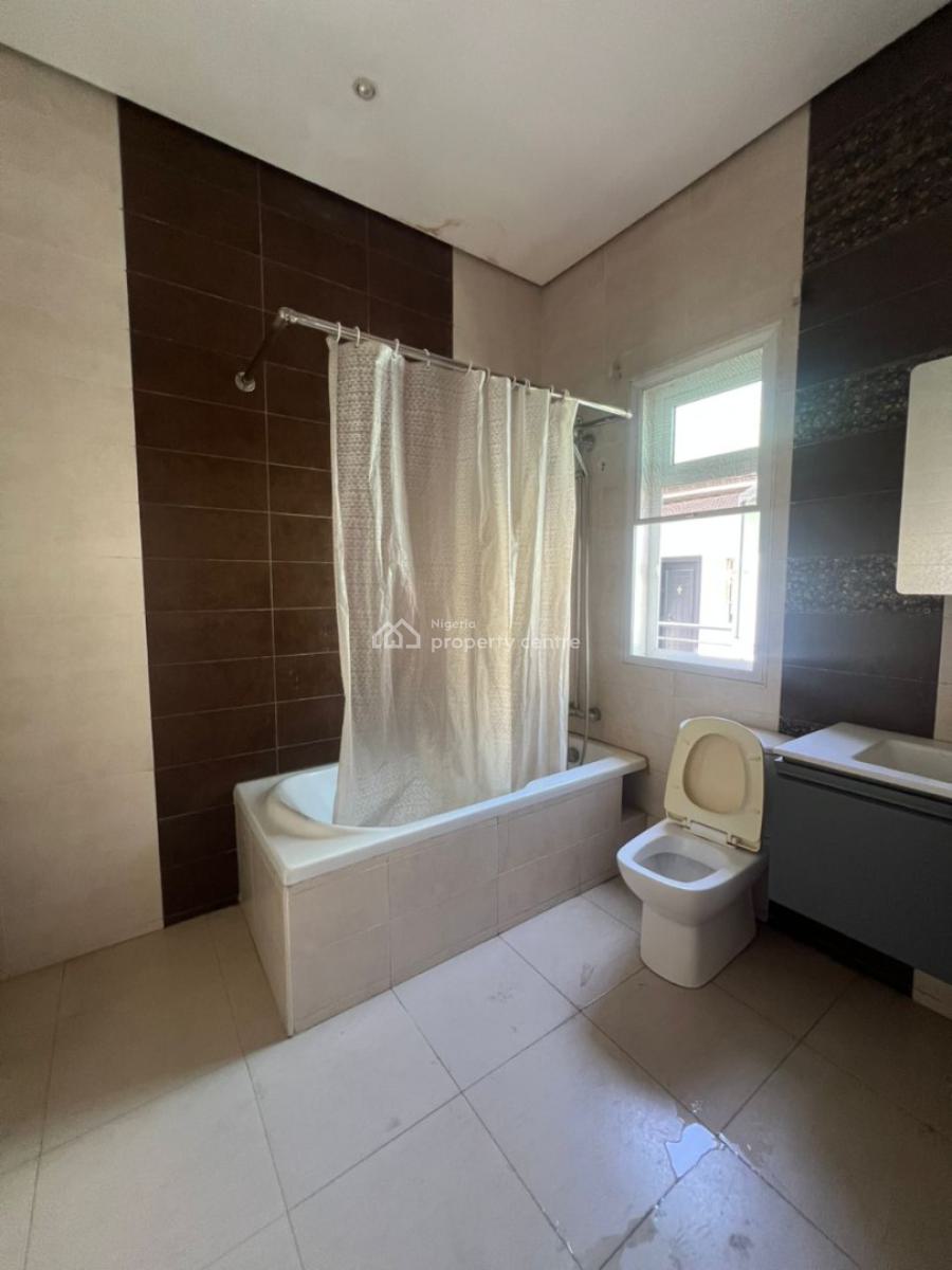 4 Bedroom Semi-detached Duplex with Bq, No. 24b Oladimeji Alo Street, Lekki Phase 1, Lekki, Lagos, Semi-detached Duplex for Rent