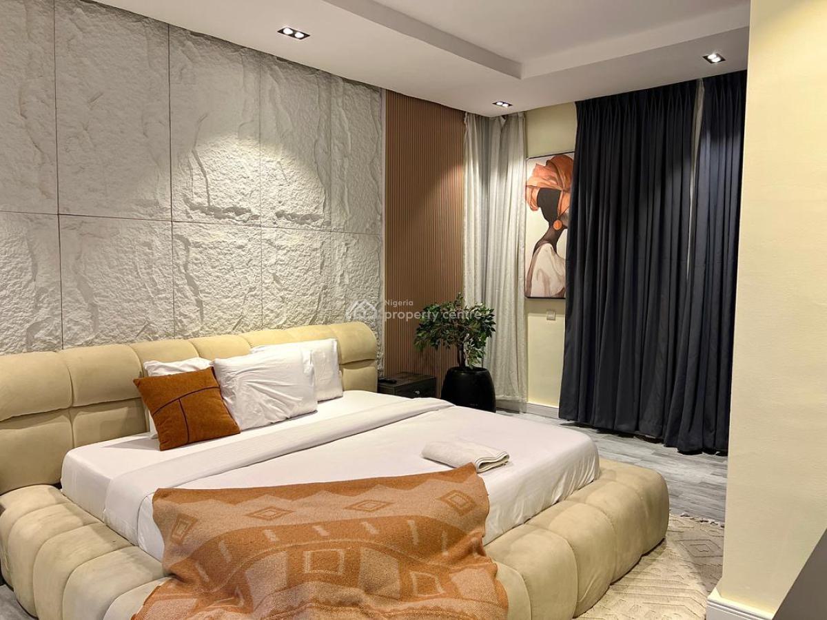 3 Bedroom Apartment with Pool & Ps5, Lekki Phase 1, Lekki, Lagos, Flat / Apartment Short Let