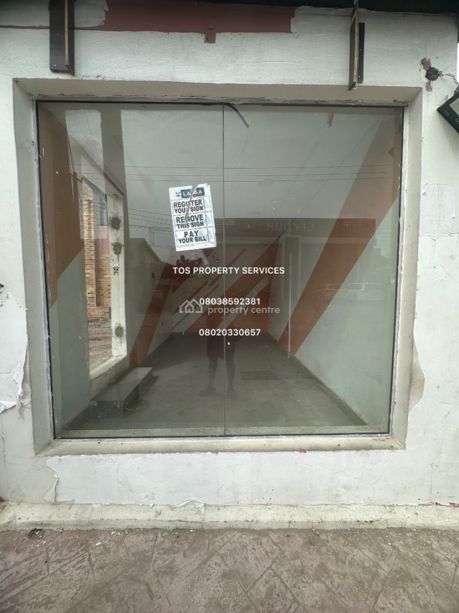 Ground Floor Shop Space Directly Facing The Road, Lekki Phase 1, Lekki, Lagos, Shop for Rent