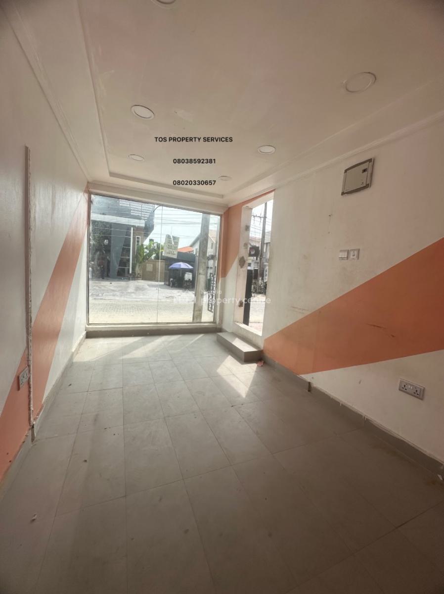 Ground Floor Shop Space, Directly Facing The Road, Lekki Phase 1, Lekki, Lagos, Shop for Rent