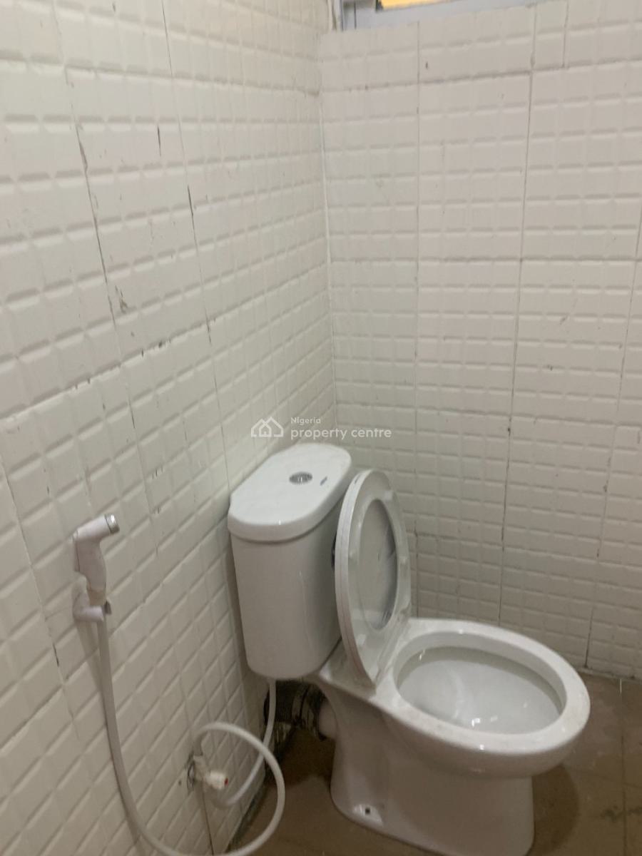 Extra Large Mini Flat Upstairs with Pop Finishing, Guest Toilet, Abijo Gra, Ajah, Lagos, Mini Flat (room and Parlour) for Rent