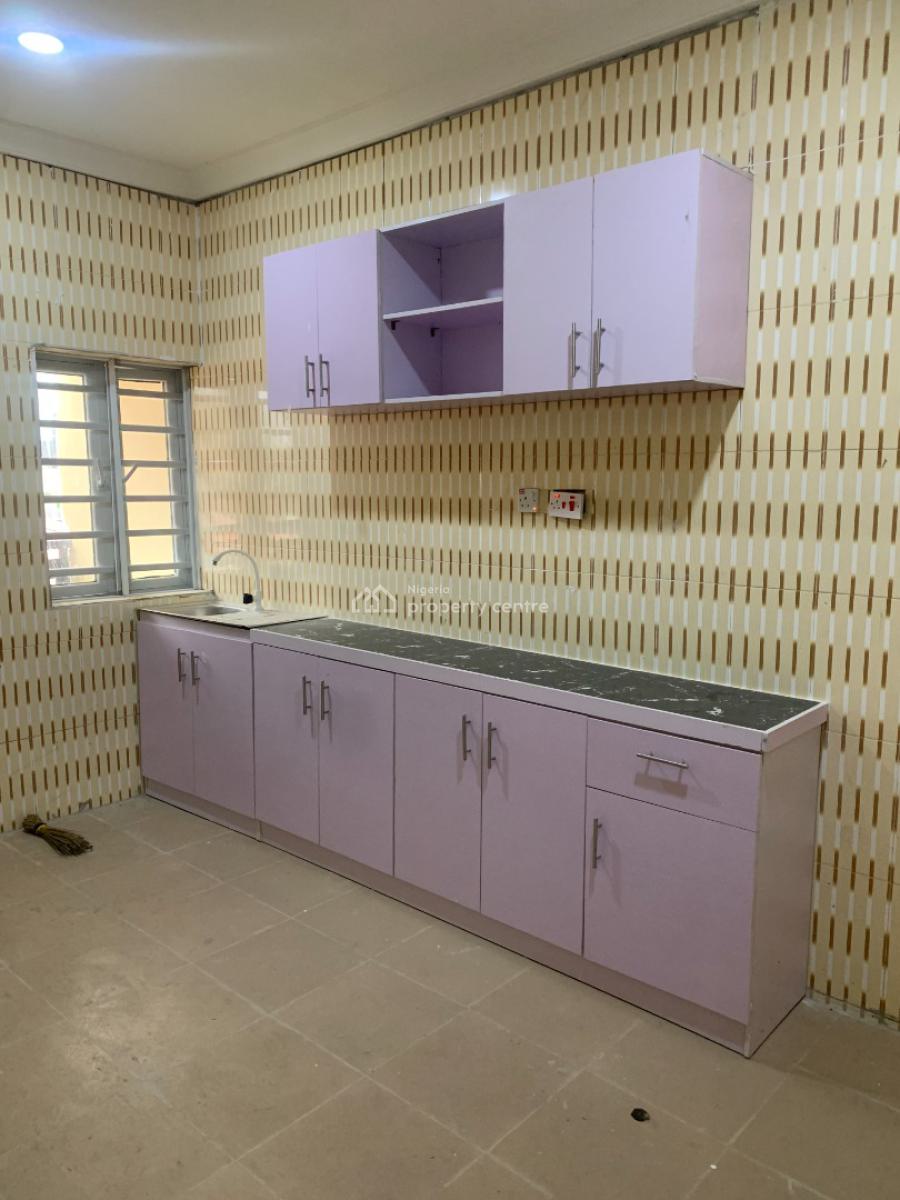 Extra Large Mini Flat Upstairs with Pop Finishing, Guest Toilet, Abijo Gra, Ajah, Lagos, Mini Flat (room and Parlour) for Rent