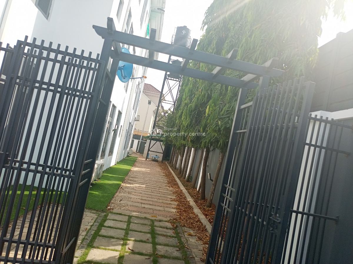 Fully Furnished.   Tastefully Finished Spacious Brand Newly Built., By Katampe Extension, Katampe Extension, Katampe, Abuja, Flat / Apartment for Rent
